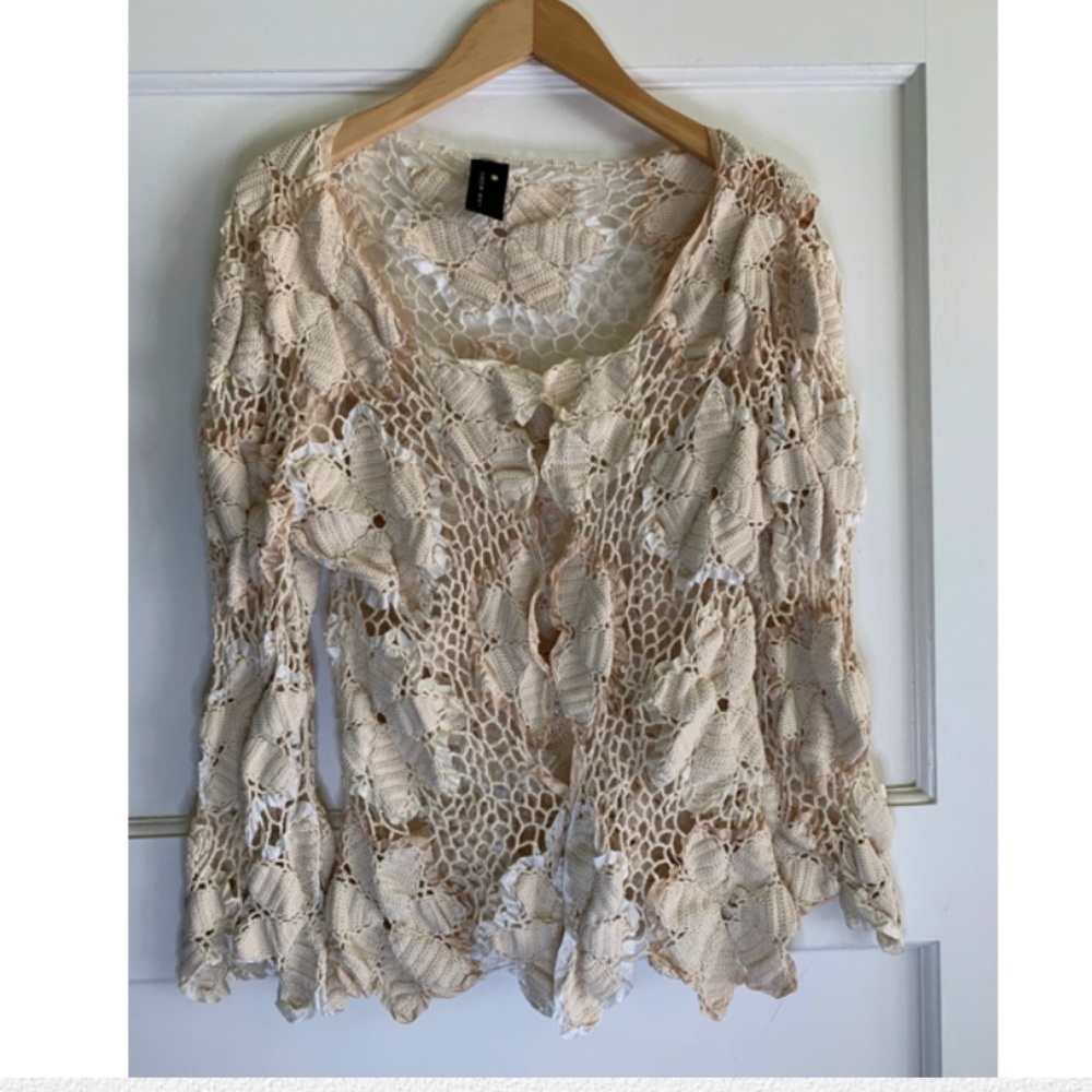 Cama Sol - lt weight crochet cardigan size: Small